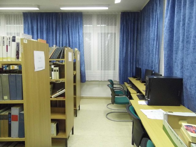 c71d5e716f1d4ede95102e30c5d57d78