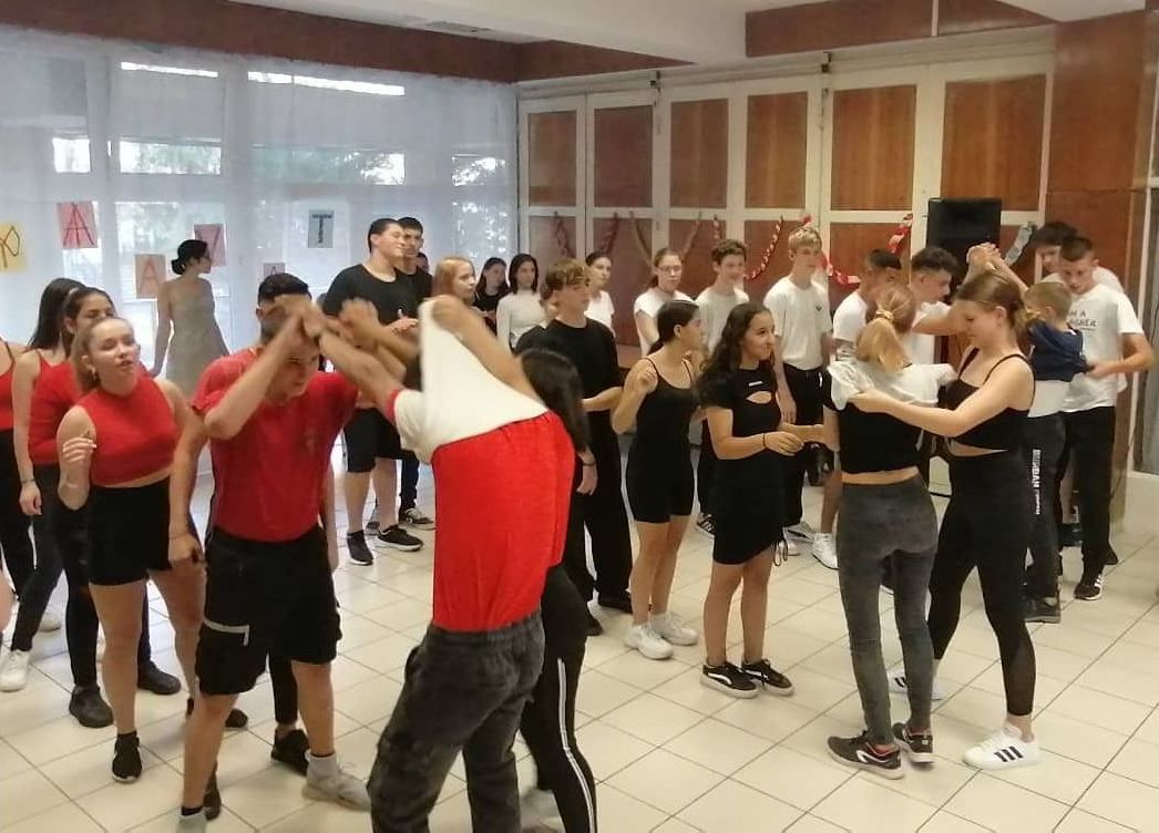 gólyaavató