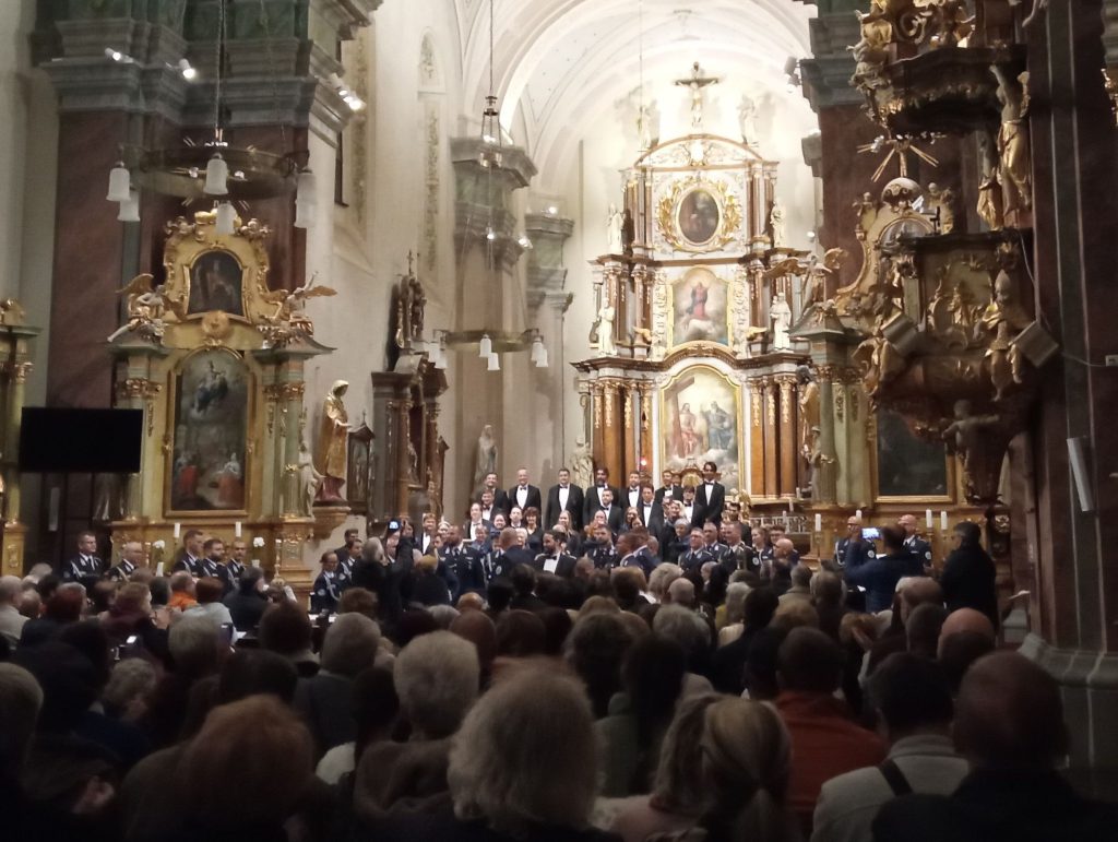 emlékhangverseny Szolnokon a Belvárosi teplomban